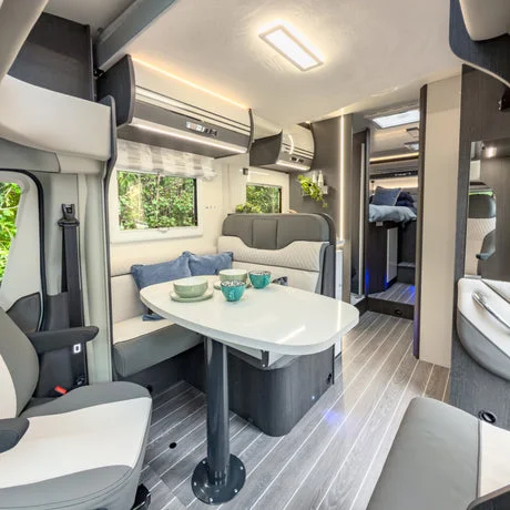 BRAND NEW 4 berth Roller Team Zefiro 685 + £2,000
